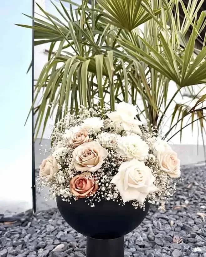 Blumenschale Anna schwarz
